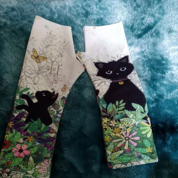 Cat Lover Gift Bundle Cat Mug Mini Knit Cat Bag Cat Print Gloves Cozy Cute Set - Picture 3 of 6